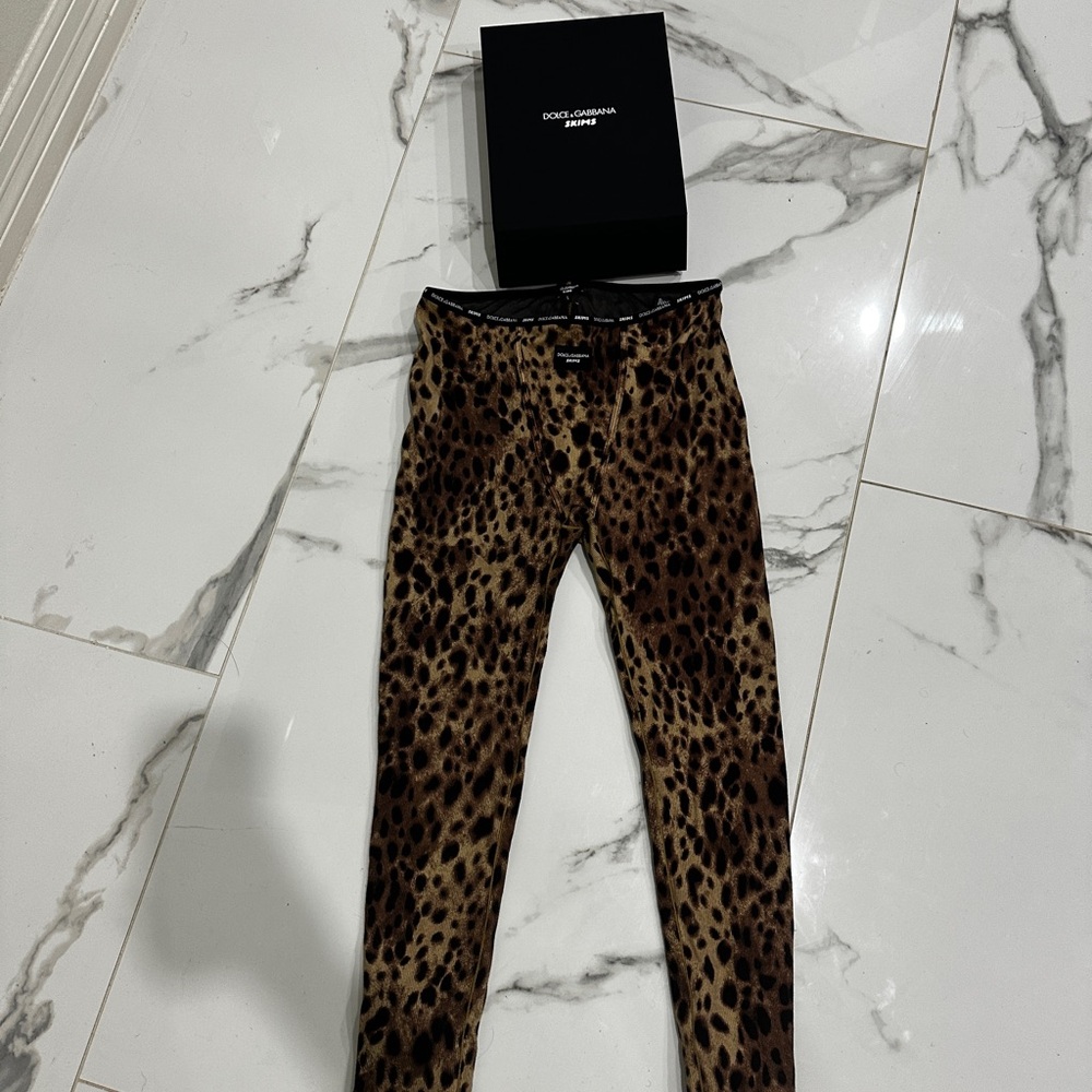 Skims x dolce & gabbana leggings size Large